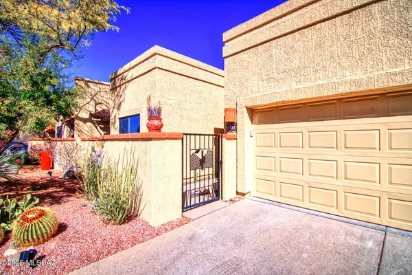 1223 Cam Diestro, Oro Valley, AZ 85704