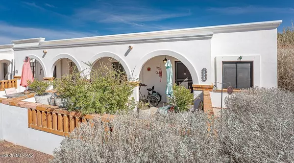 425 S Paseo Cerro #D, Green Valley, AZ 85614