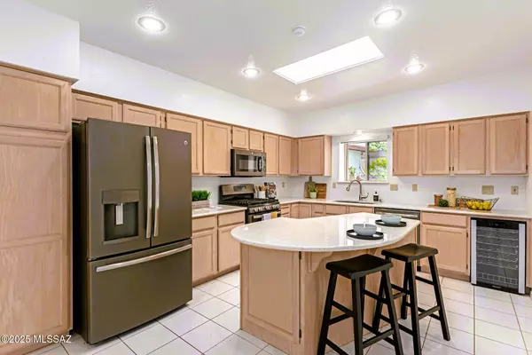 Tucson, AZ 85748,757 N Carribean AVE