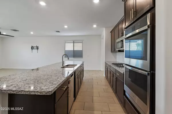 Tucson, AZ 85742,3352 W Shadow Park WAY