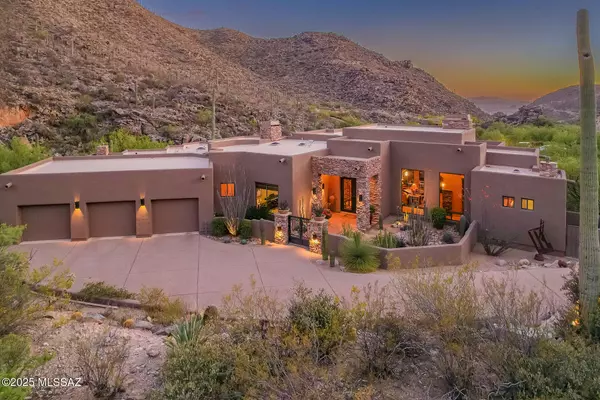 14822 N Dove Canyon Pass,  Marana,  AZ 85658