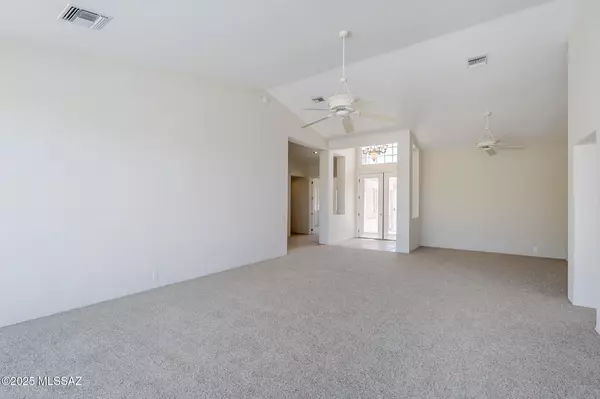 Oro Valley, AZ 85737,10078 N Bighorn Butte DR