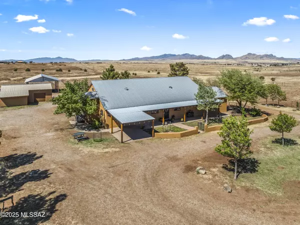 Elgin, AZ 85611,51 Loma De Paz LN