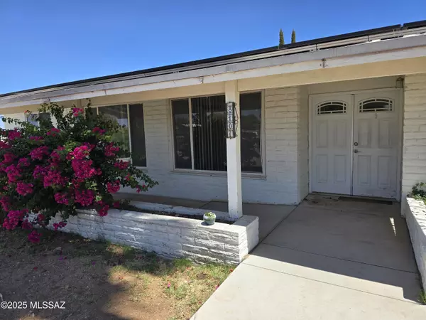 Tucson, AZ 85710,8401 E Kenyon DR