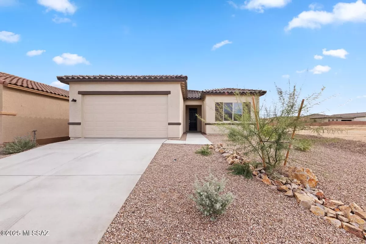 Green Valley, AZ 85614,878 N Astronomer LN #Lot 171
