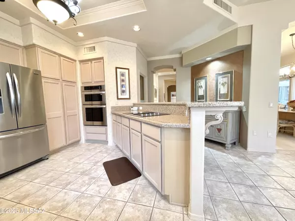 Oro Valley, AZ 85755,14734 N Burntwood DR