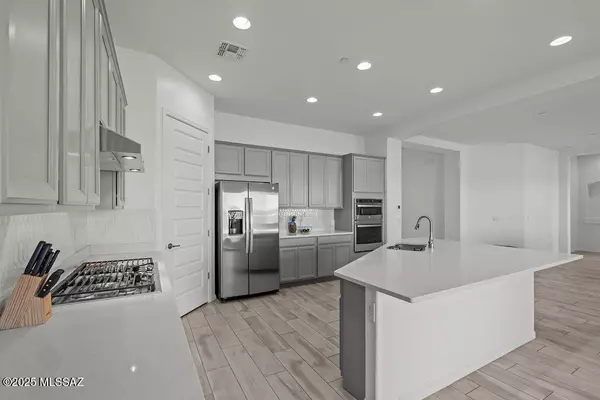 7956 S Desert Indigo DR,  Tucson,  AZ 85747