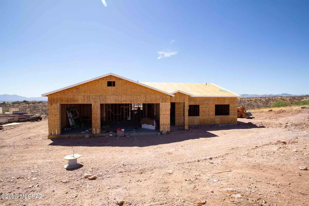 Rio Rico, AZ 85648,533 Camino Ramanote