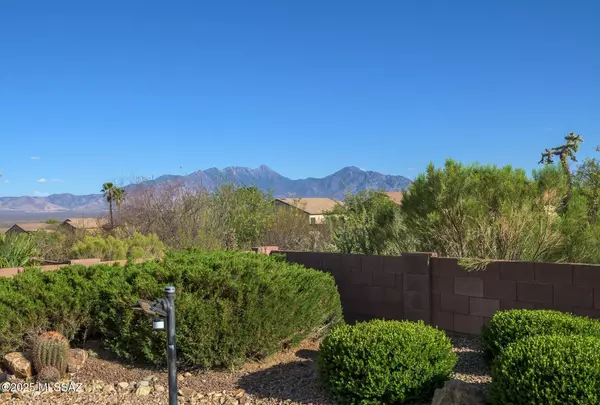 Green Valley, AZ 85614,1131 W Calle Artistica