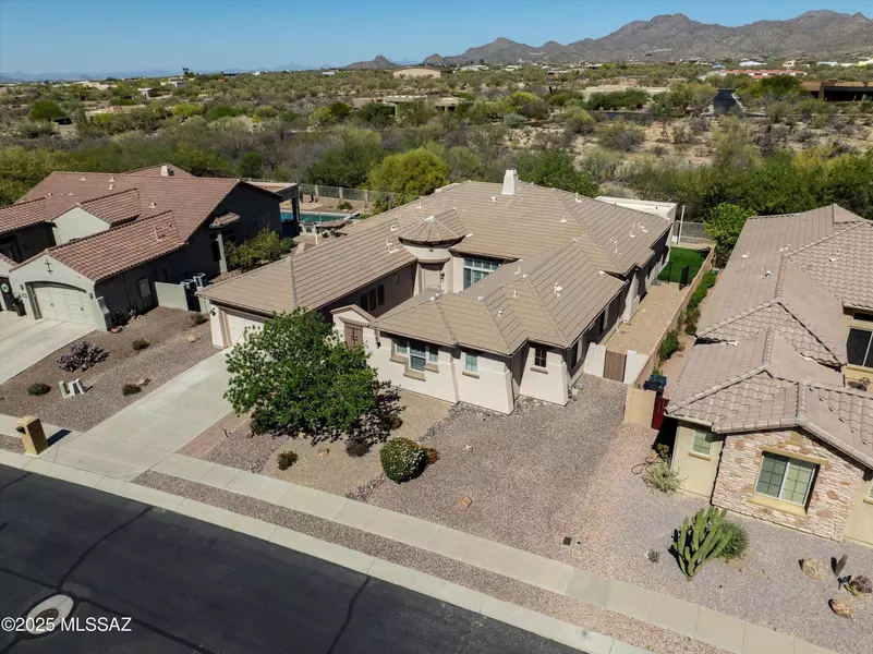 13675 N Napoli WAY, Oro Valley, AZ 85737
