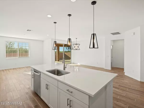 Tucson, AZ 85748,10414 E Silver Fox DR