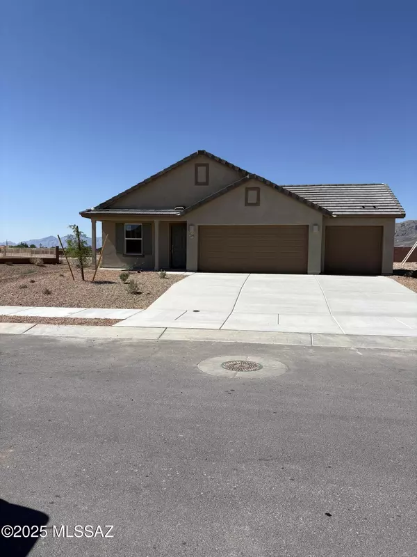 Vail, AZ 85641,12840 E Curly Neal DR