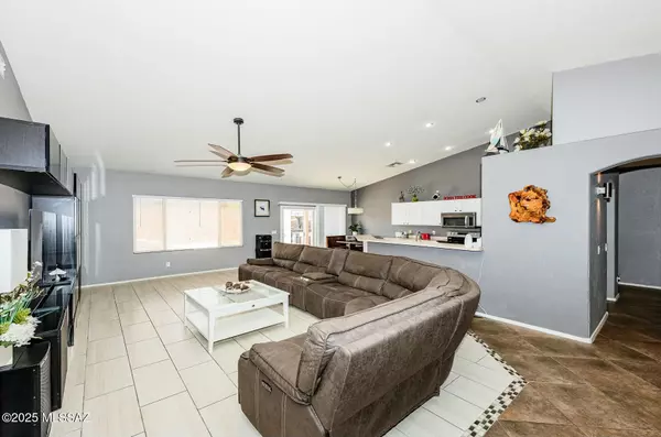 Tucson, AZ 85743,7791 W Peace Pipe RD