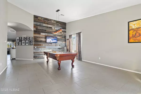 Sahuarita, AZ 85629,169 W Calle Las Tunas