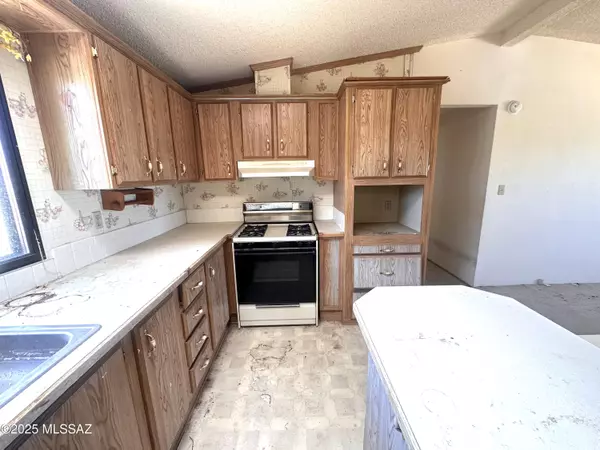 Benson, AZ 85602,3313 W Thunderbird TRL