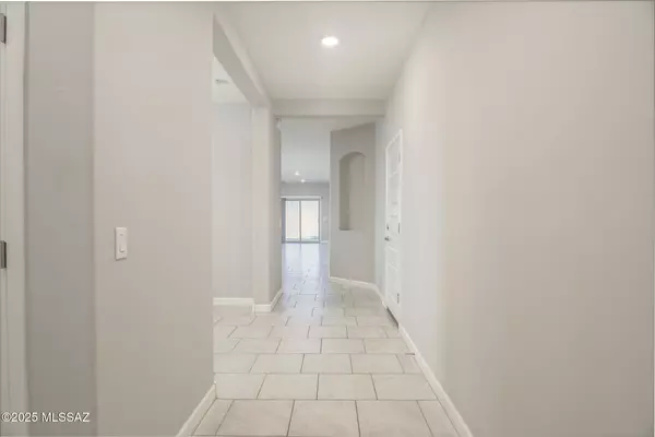 Marana, AZ 85653,9447 W Gambel Oak LN