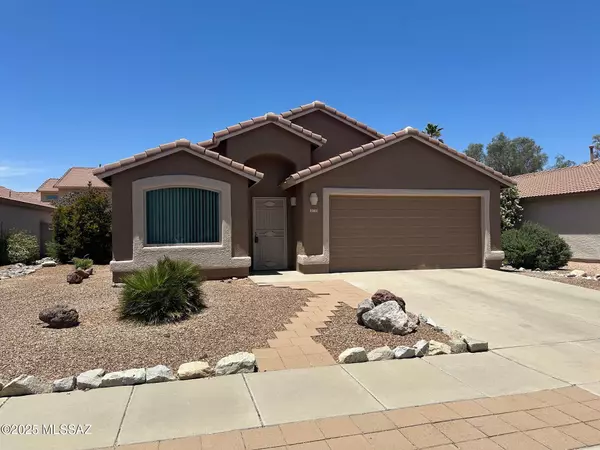 6960 W Harcuvar DR, Tucson, AZ 85743