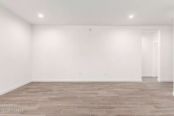 Tucson, AZ 85730,9822 E Gray Hawk DR