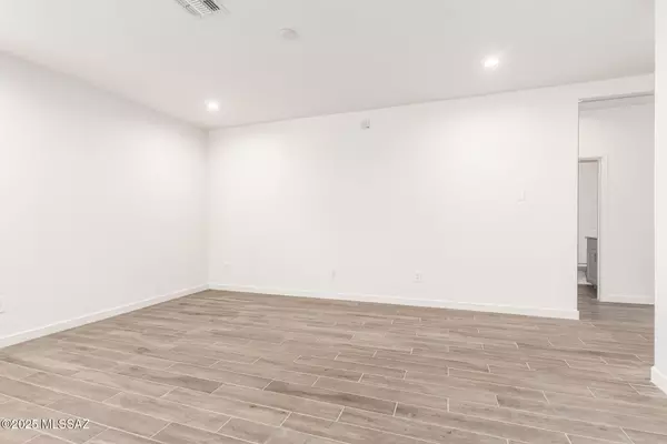 Tucson, AZ 85730,9822 E Gray Hawk DR