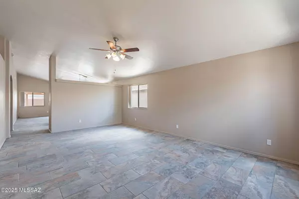 Tucson, AZ 85741,4541 W Holly Berry WAY