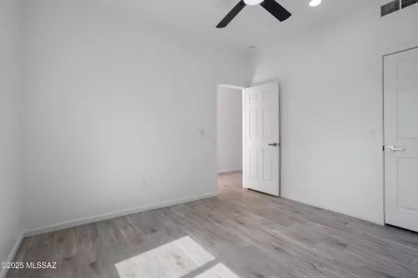 Tucson, AZ 85706,6034 S John Vic PL