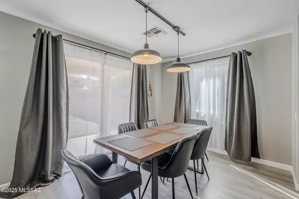 Sahuarita, AZ 85629,14304 S Camino El Galan