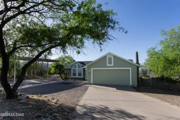 Rio Rico, AZ 85648,626 Nopal CT