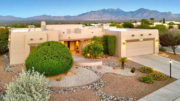 Green Valley, AZ 85614,697 S Placita Prosperidad