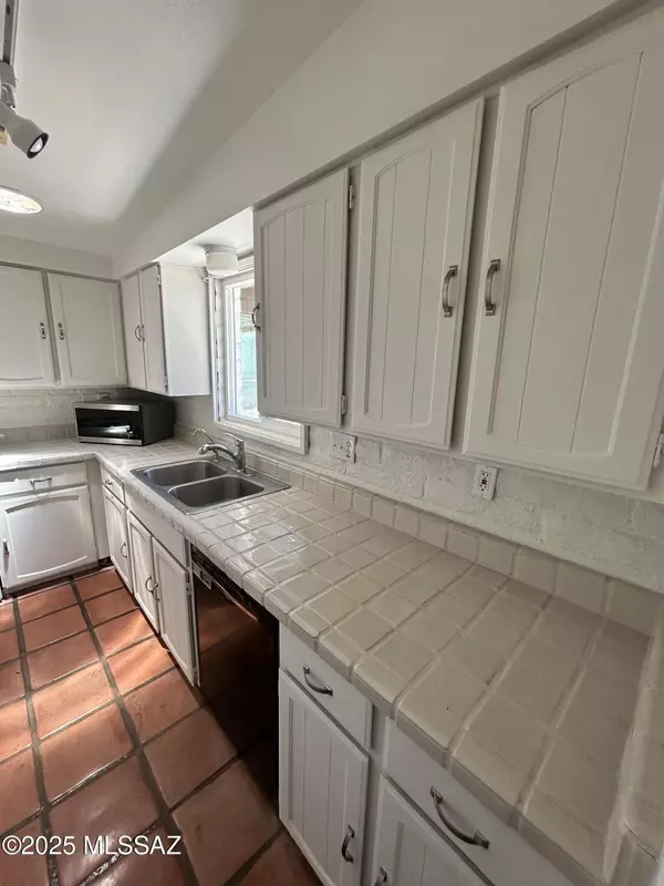 Tucson, AZ 85719,3028 N Jackson AVE