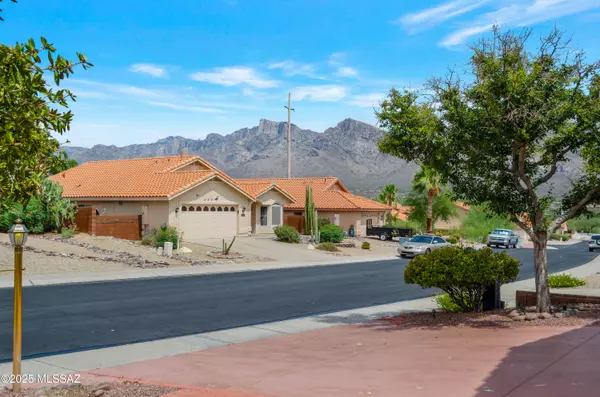 Oro Valley, AZ 85737,10601 N Camino Rosas Nuevas