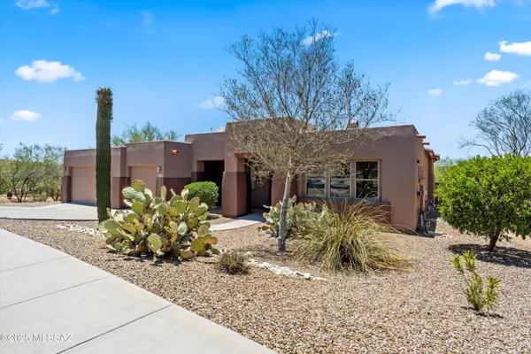 12269 N Washbed DR, Oro Valley, AZ 85755