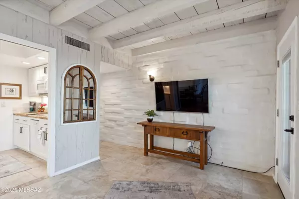 Tucson, AZ 85718,5251 E Mission Hill DR #1&2