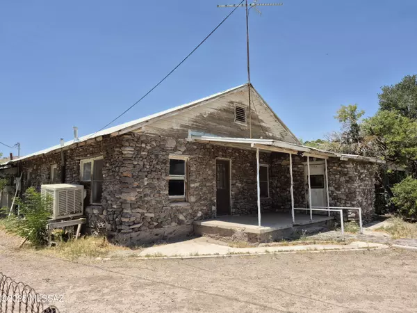 Duncan, AZ 85534,407 SE High ST