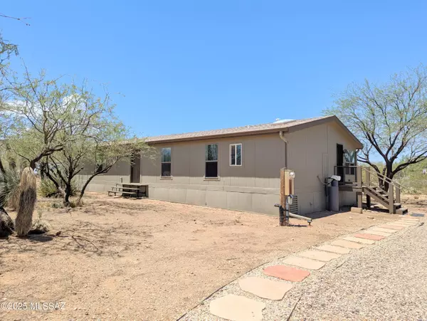 Vail, AZ 85641,540 N Tomasita DR