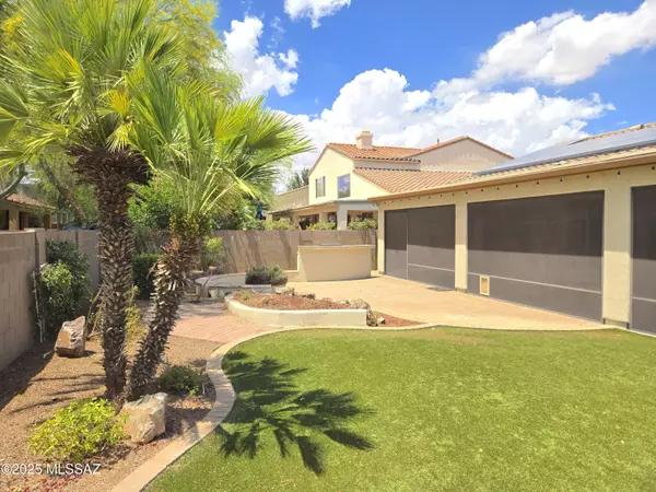 Sahuarita, AZ 85629,412 E Via Puente Lindo