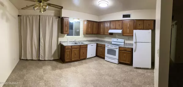 Tucson, AZ 85716,3028-3032 E Presidio RD