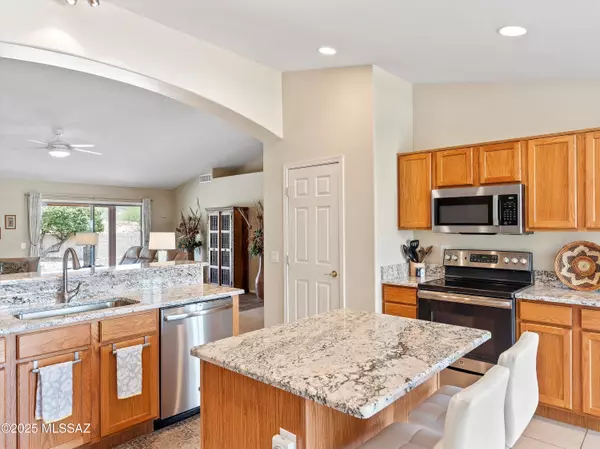 Saddlebrooke, AZ 85739,37632 S Skyline DR