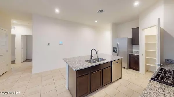 Marana, AZ 85653,10305 N Arroyo Lupine WAY
