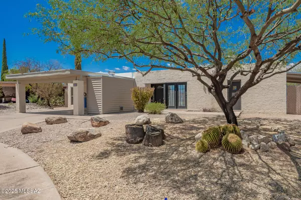 Tucson, AZ 85710,9002 E Berkshire PL