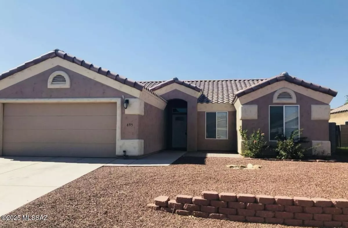 Safford, AZ 85546,695 W Burrell LN