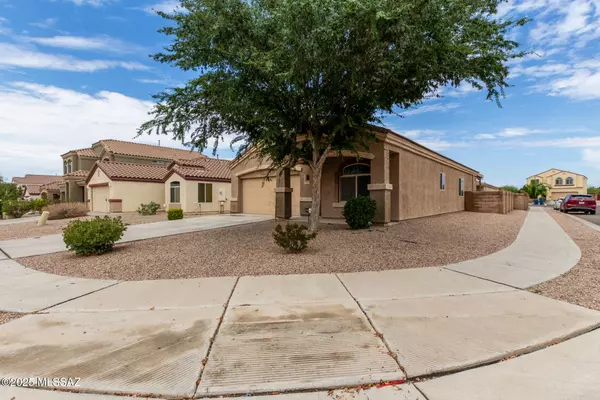 Tucson, AZ 85757,6745 S Stone Fly DR