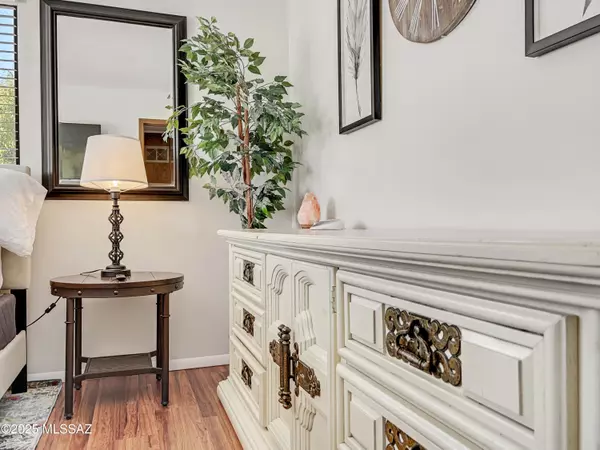 Tucson, AZ 85704,6341 N Barcelona CT #UNIT 807