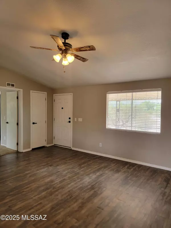 Vail, AZ 85641,13625 E Crazy Horse TRL