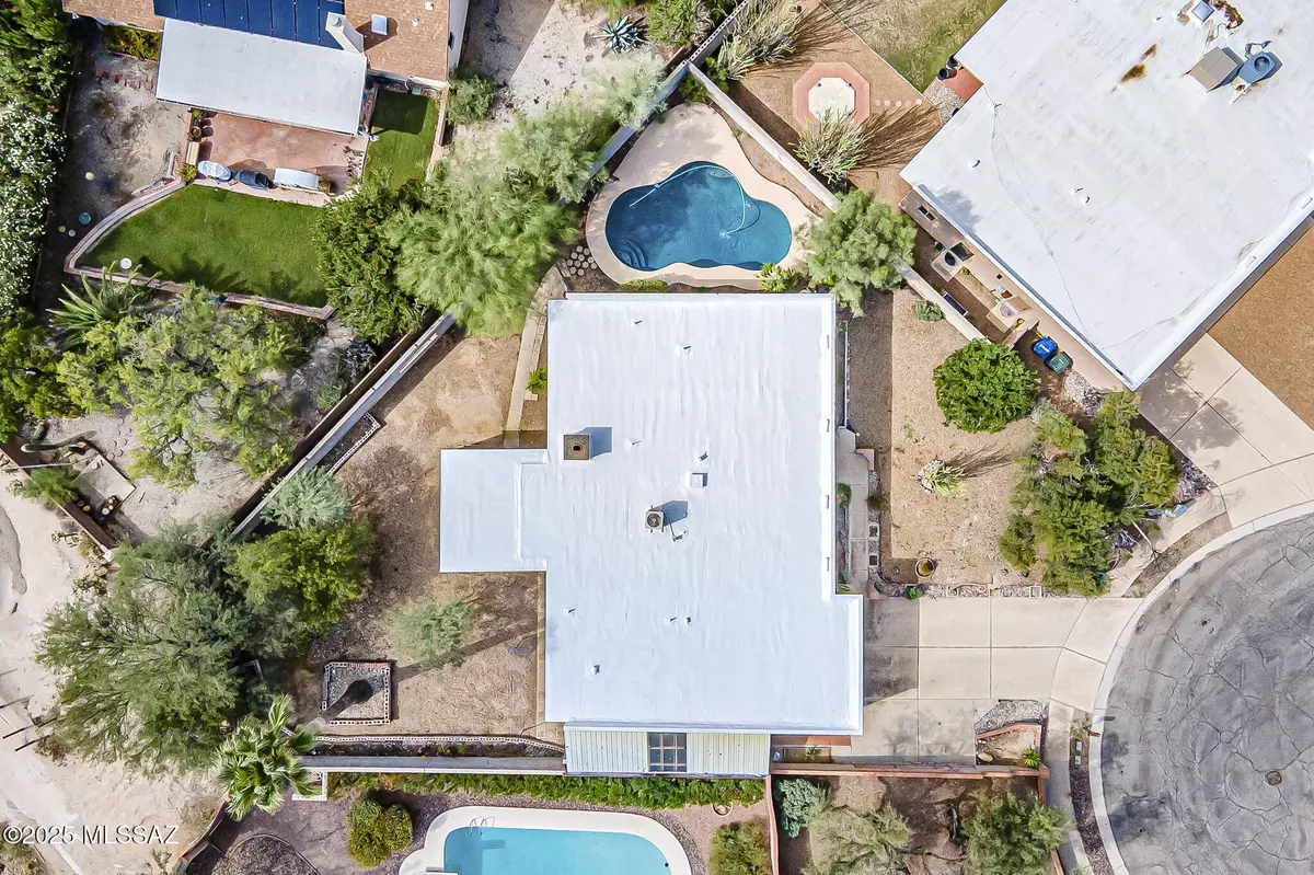 Tucson, AZ 85710,725 N Bamboo AVE