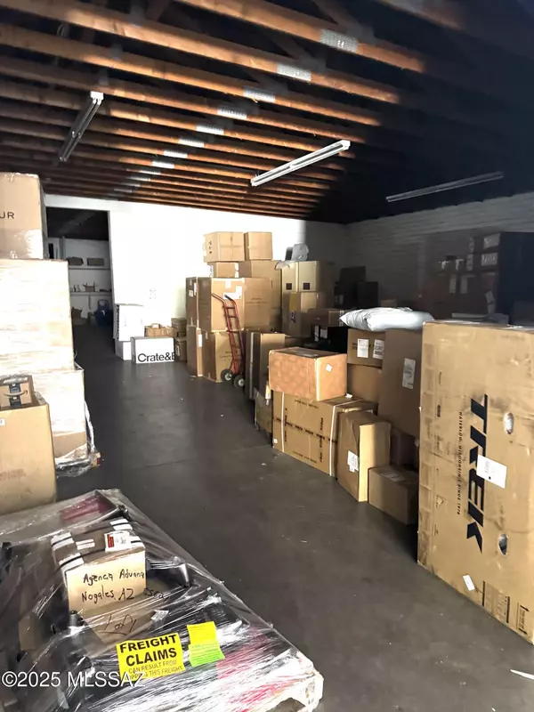 Nogales, AZ 85621,2431 N Grand AVE