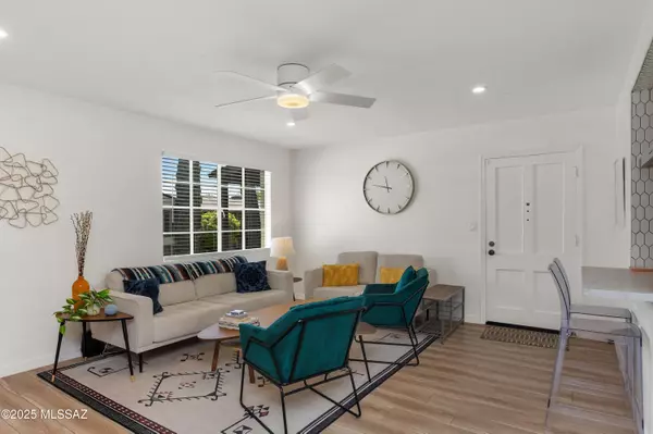 Tucson, AZ 85716,2820 E 6th ST #210