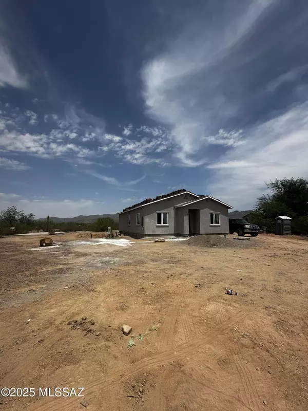 Tucson, AZ 85735,2665 S Desert Rose DR