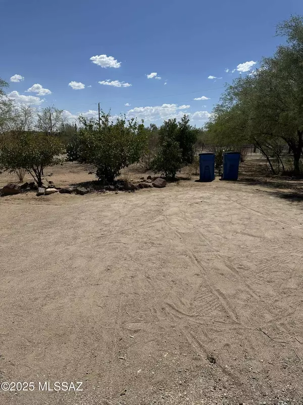 6421 N Bernice PL,  Tucson,  AZ 85743