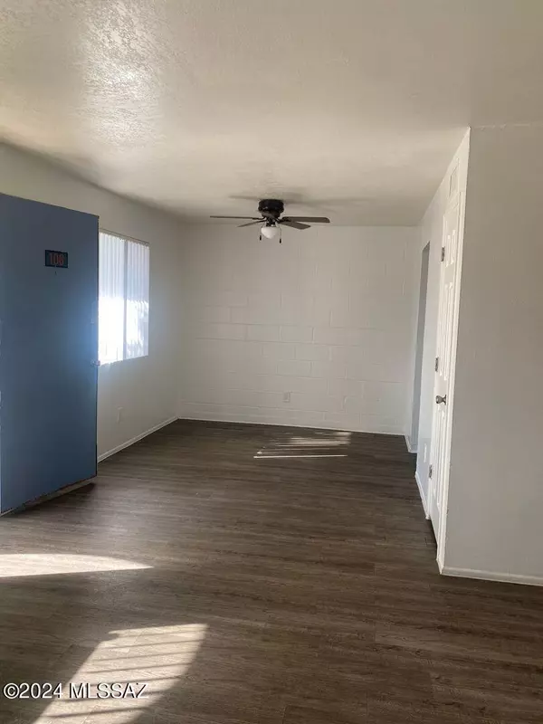 Tucson, AZ 85719,2230 E Fort Lowell RD #129