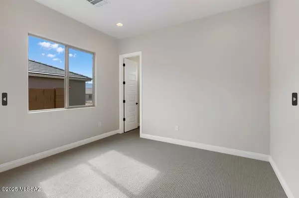 Oro Valley, AZ 85755,13290 N Galena TRL